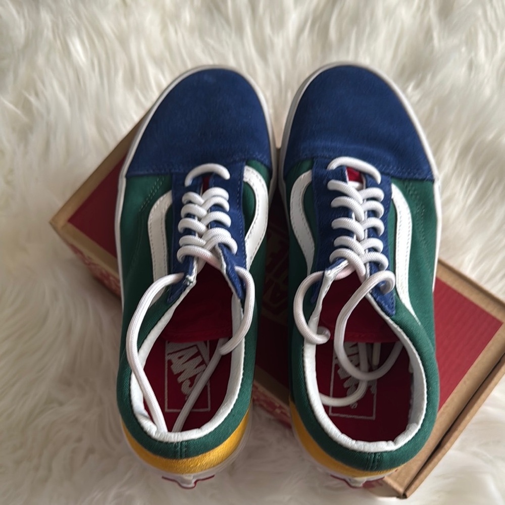 Vans Yacht Club Blue and Green Sneakers - Picture 4 of 15